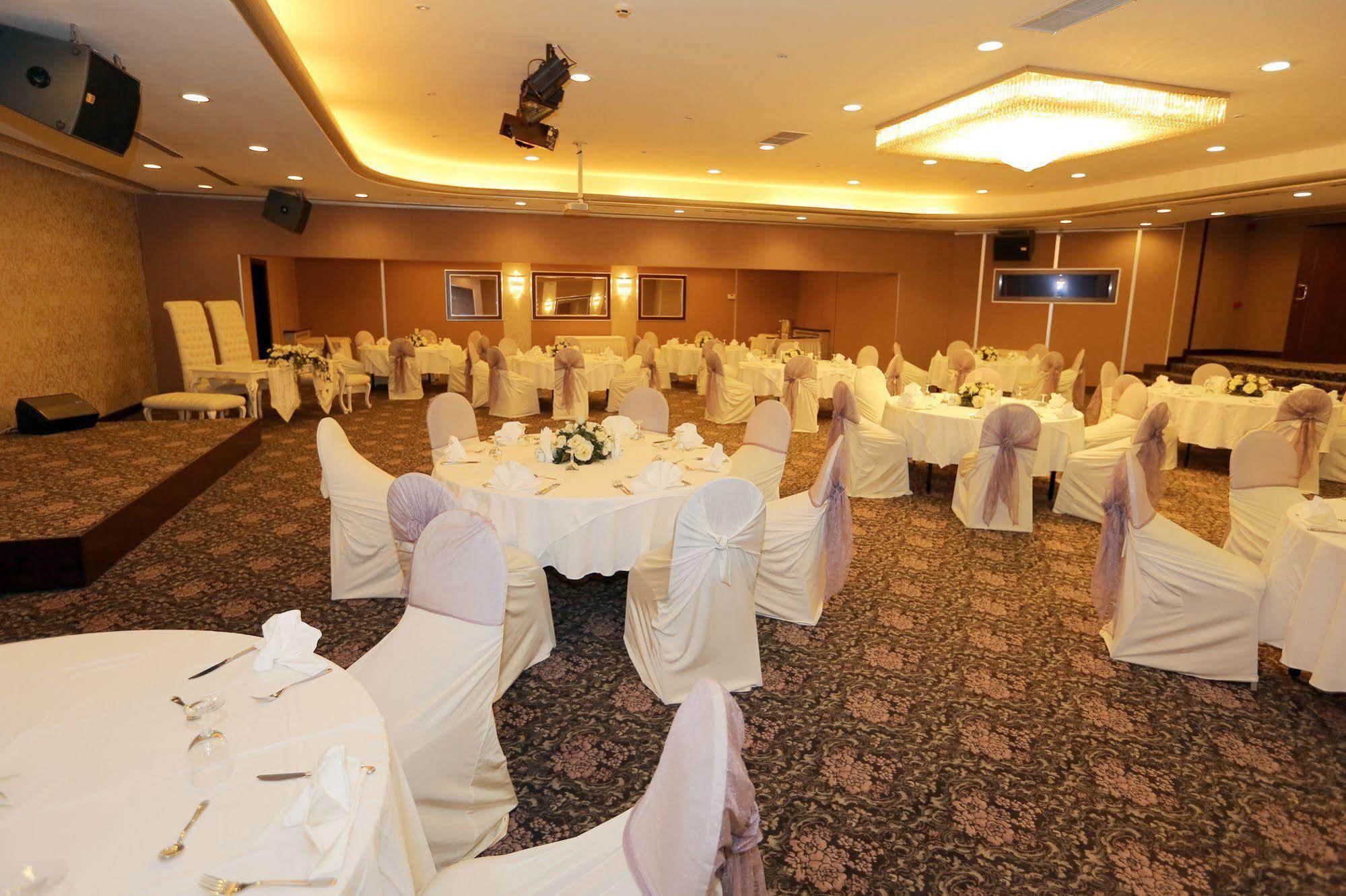 King Hotel Cankaya Ancara Exterior foto